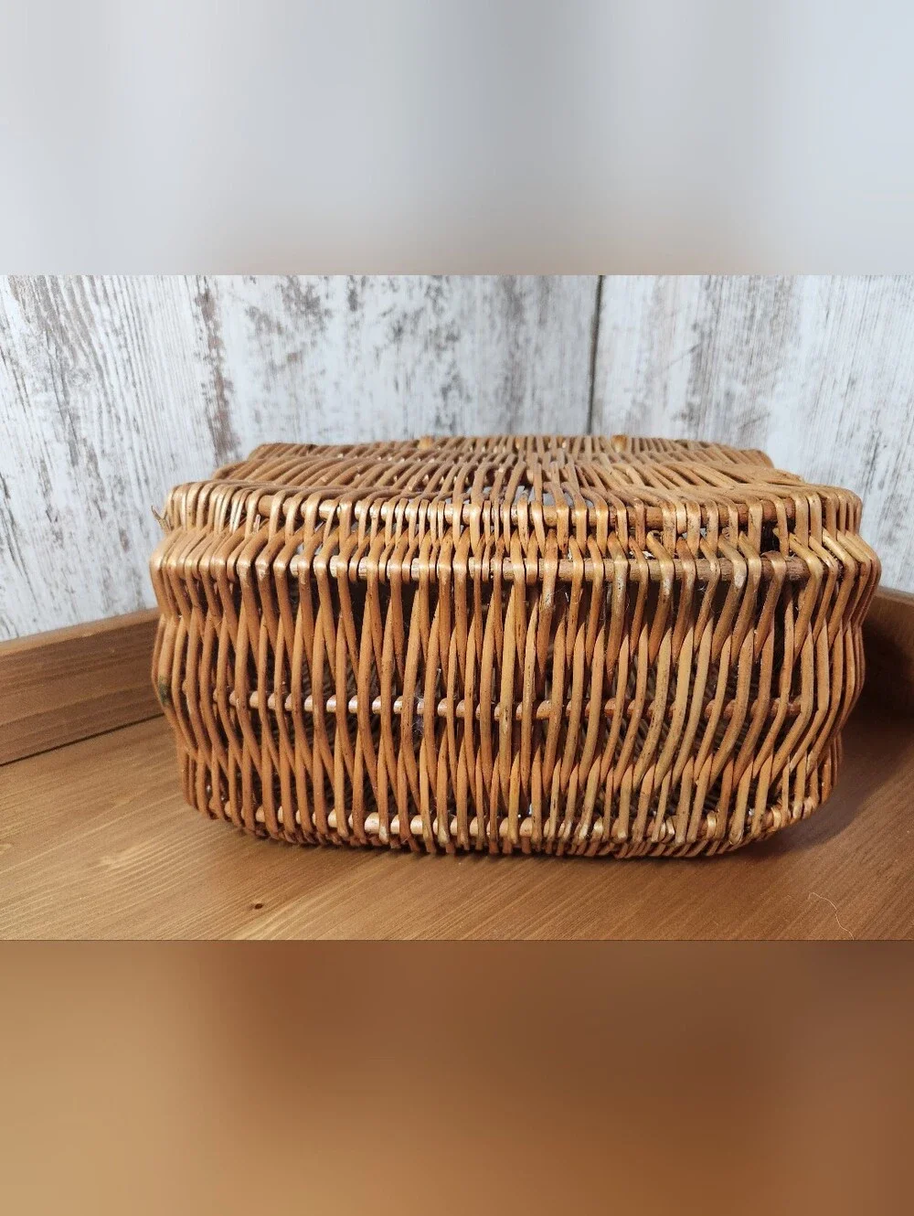 Woven Rattan Woven Natural Basket Tote in Natural Brown Handles Purse